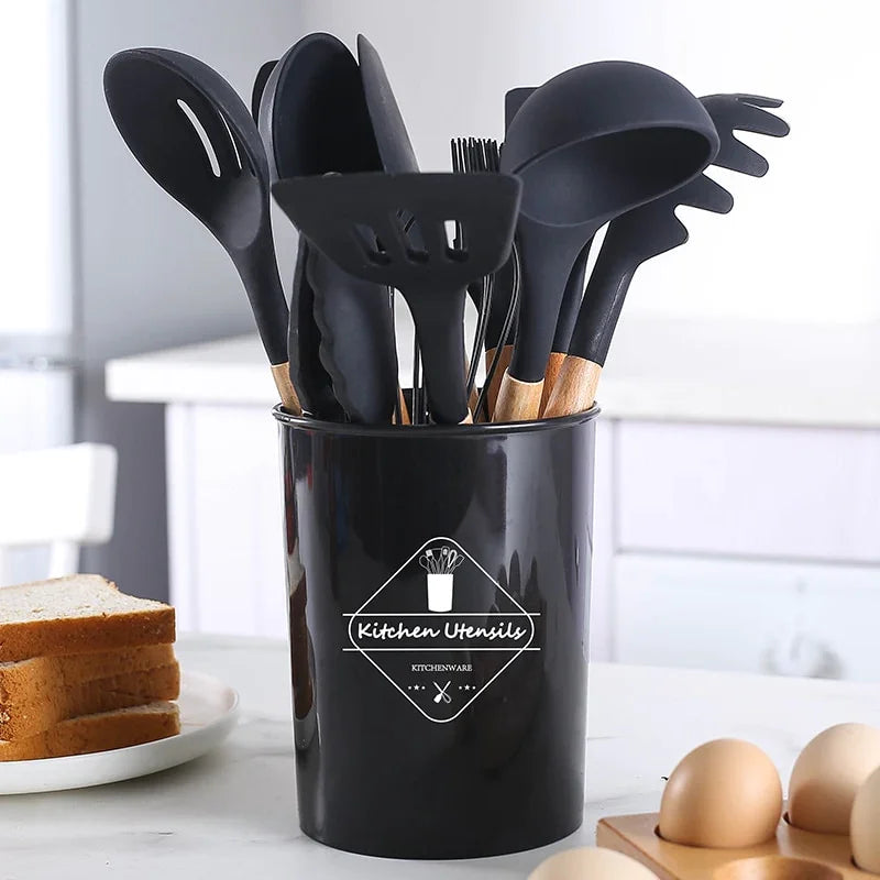 Jogo Kit com 12 Peças, Utensílios De Cozinha, Colheres, Espátula Silicone Com Cabo de Madeira, Decoração Diversas Cores