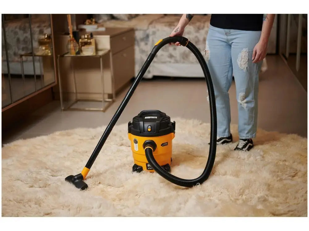 Aspirador de Pó e Água Wap GTW 10 com Porta - 220V
